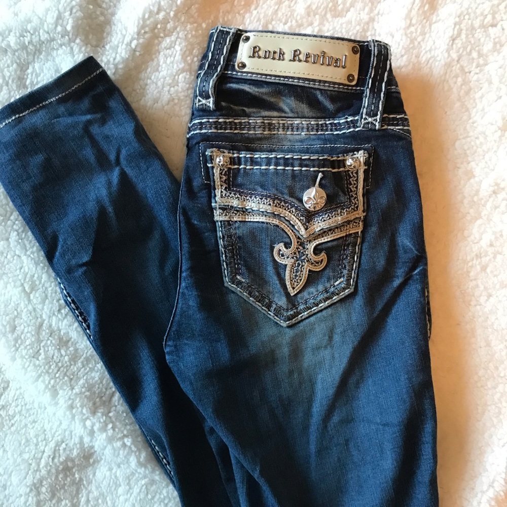 💎SOLD💎Rock revival skinny jeans